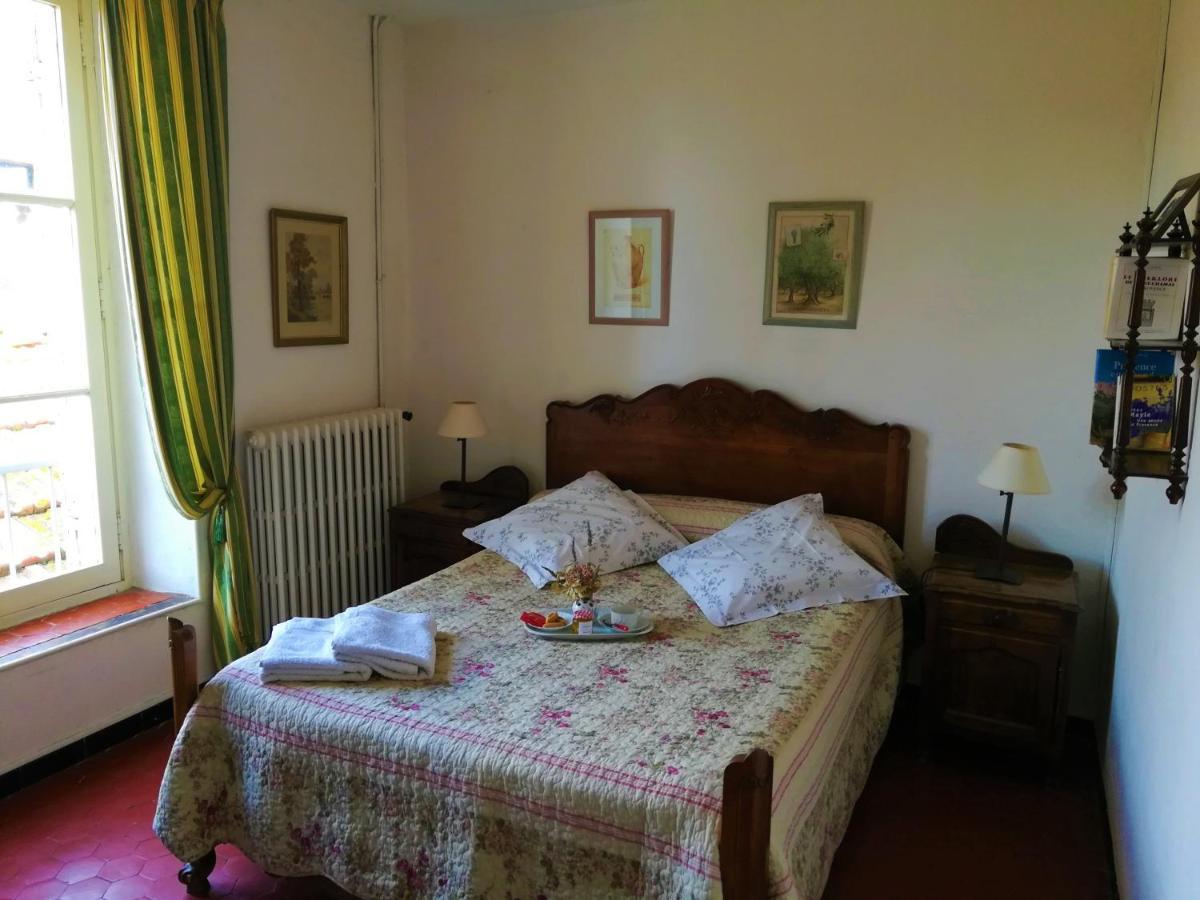 Embarben Maison D'Hotes Saint-Chamas Екстериор снимка