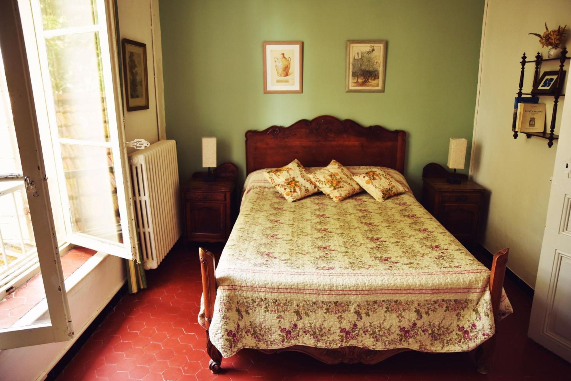 Embarben Maison D'Hotes Saint-Chamas Екстериор снимка