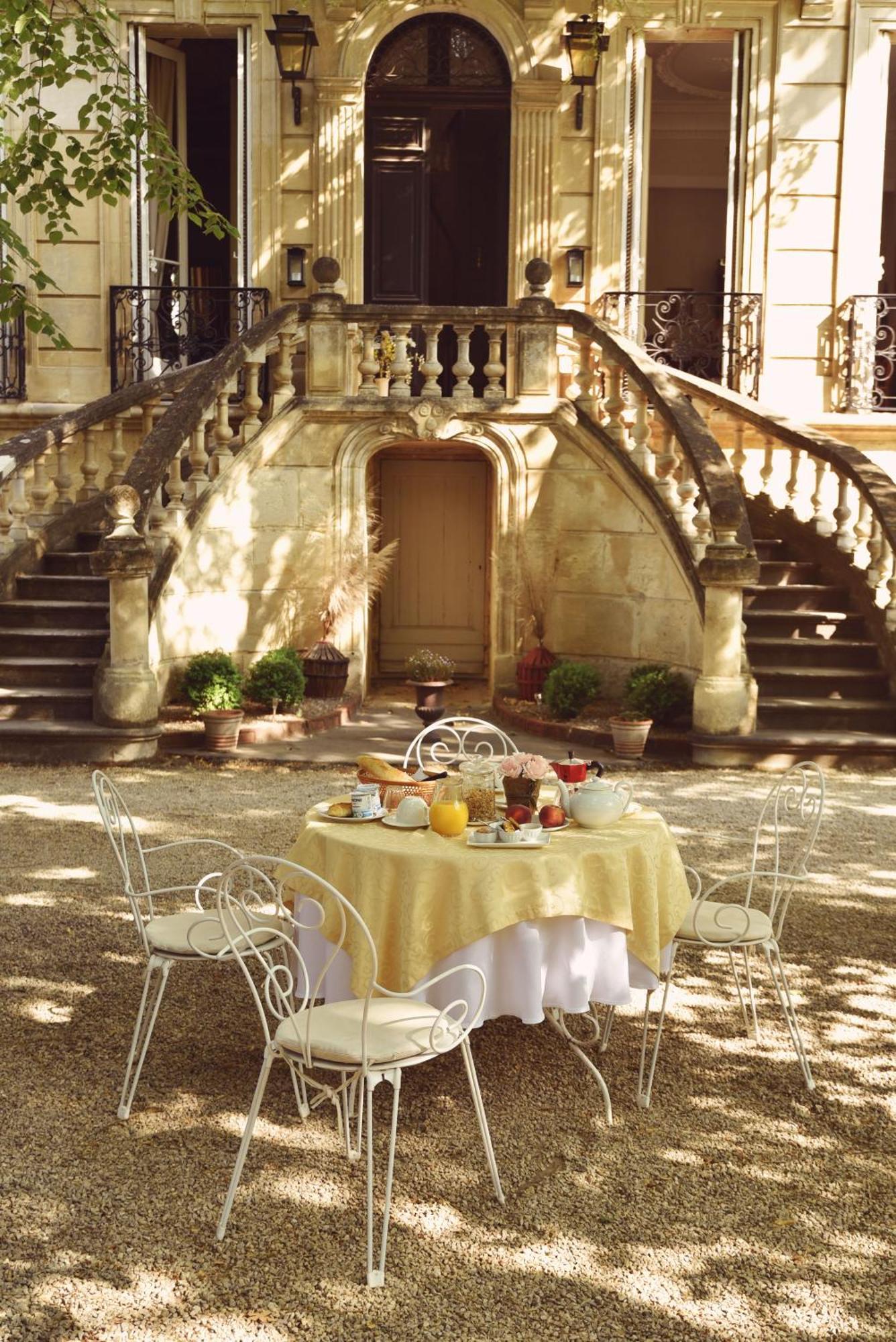 Embarben Maison D'Hotes Saint-Chamas Екстериор снимка